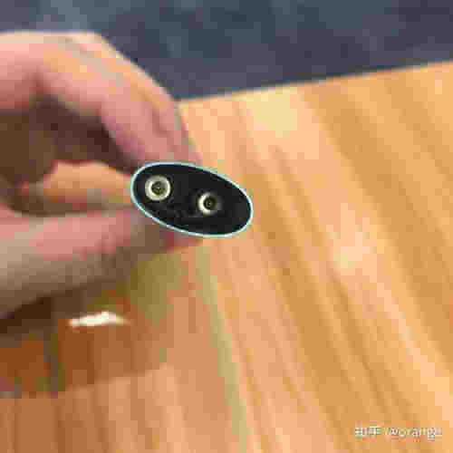 电子烟充点