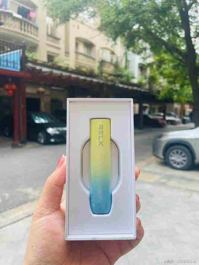 内幕!悦刻五代官方旗舰店“浑身出汗”-第1张图片-53电子烟 内幕!悦刻五代官方旗舰店“浑身出汗”-第1张图片-53电子烟