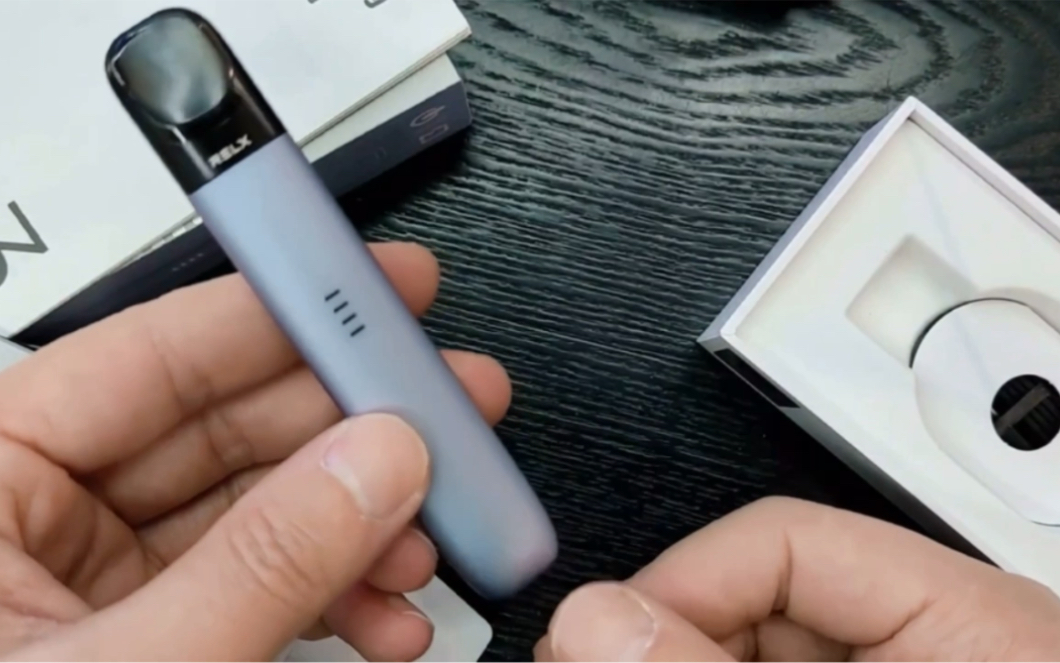 悦刻五代全名(悦刻五代全配色)-第2张图片-番响电子烟 悦刻五代全名(悦刻五代全配色)-第2张图片-番响电子烟