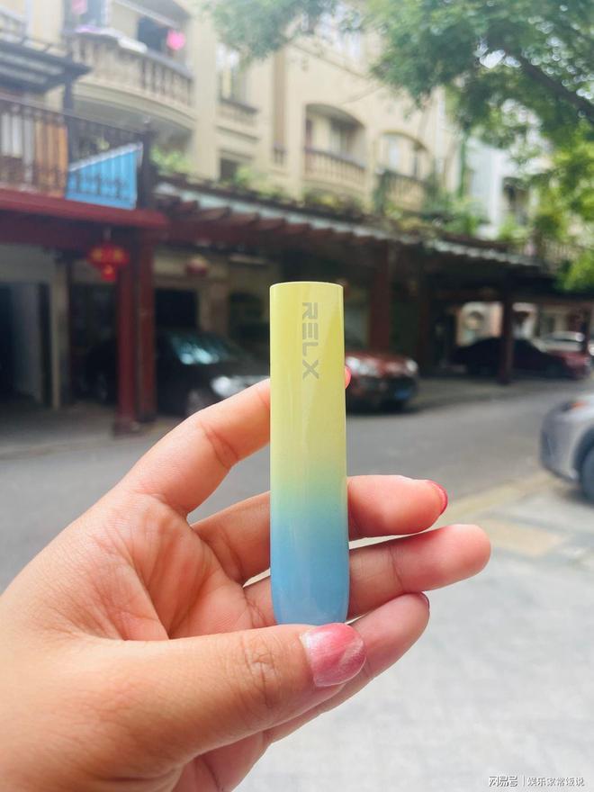 悦刻一代到五代图片(悦刻一代到五代图片烟弹)-第2张图片-番响电子烟 悦刻一代到五代图片(悦刻一代到五代图片烟弹)-第2张图片-番响电子烟