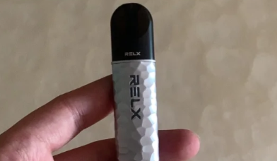 悦刻宙斯的续航时间有多长？