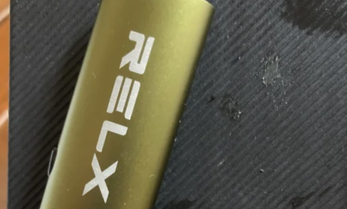 悦刻5代一吸就闪红灯不出烟