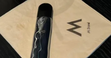 悦刻和锐刻是一个牌子的吗？