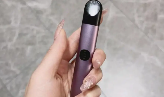 如何正确使用悦刻五代电子烟和维护电子烟？