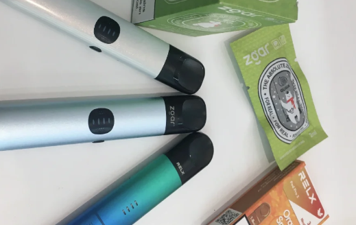 悦刻六代怎么用？悦刻新国标说明书功能讲解