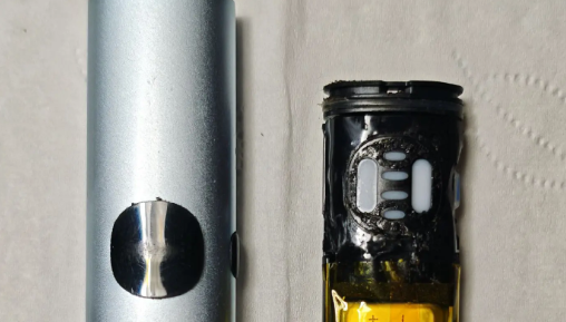 悦刻如何从外观识别幻影pro的真伪？