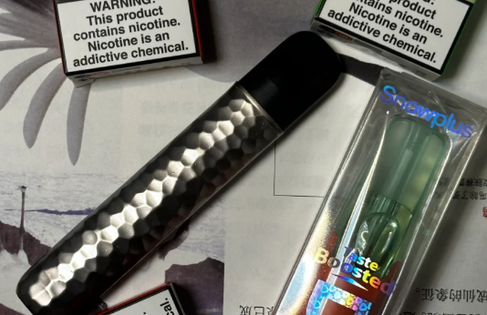 悦刻假货鉴别技巧：包装细节+防伪码查询