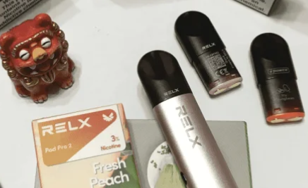 悦刻五代烟弹放进去震动但吸不出来怎么解决？