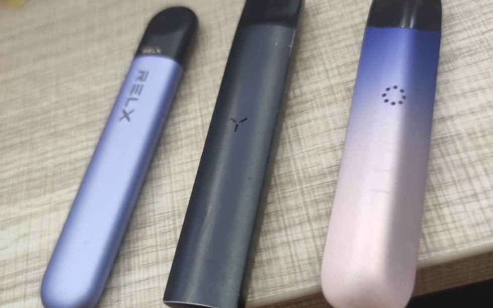 最简单制作电子烟油(制作电子烟油制作过程)