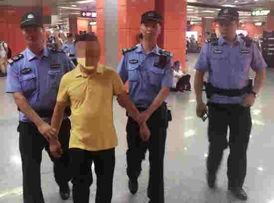 男子在海南杀人后逃亡近29年 中秋日栽在广州