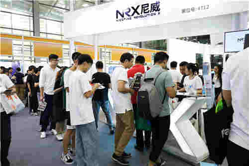 NRX尼威新品亮相深圳国际电子烟展，引行业瞩目