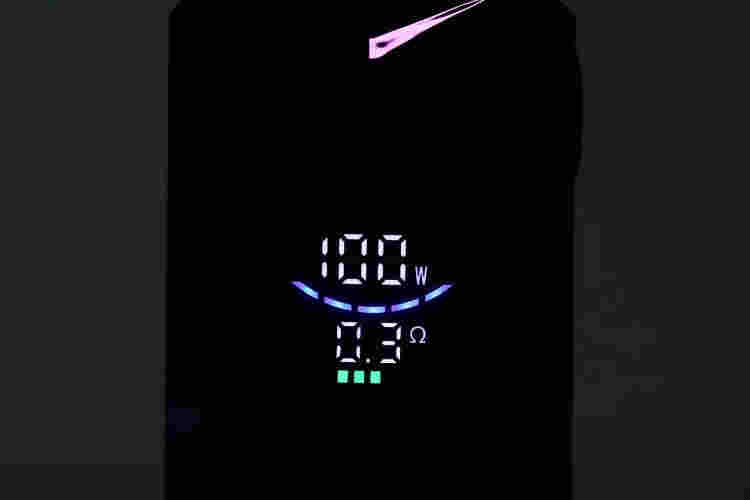 M6 100w大烟雾电子烟套装(图4) M6 100w大烟雾电子烟套装(图4)