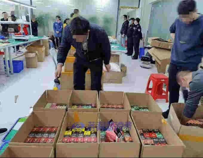 hyppe电子烟联合公安机关破获一起特大制假案  涉案价值近200万元 