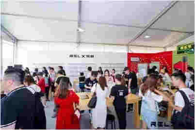 从植入到消失：监管重锤下，电子烟复刻P2P计划胎死腹中 
