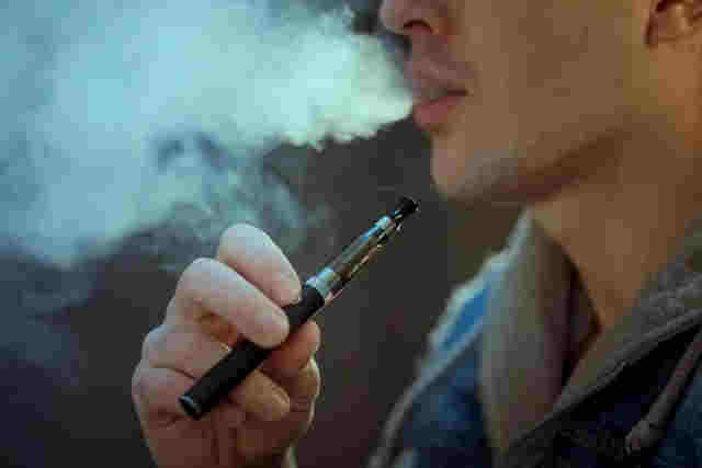 资本添火，暴利电子烟还能“烧”多久？ 