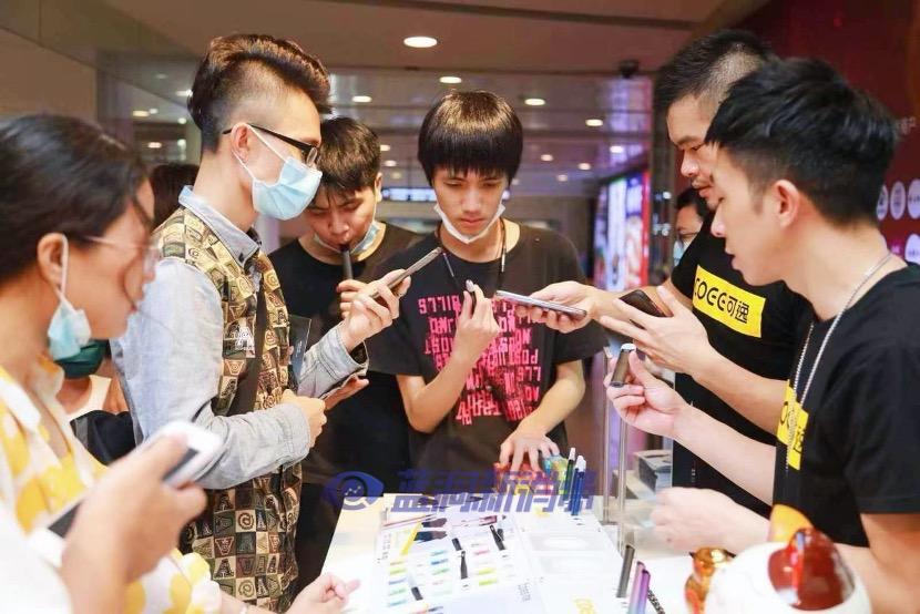 可逸店主故事分享:从朝九晚五到到月入8万,是机缘巧合还是水到渠成?