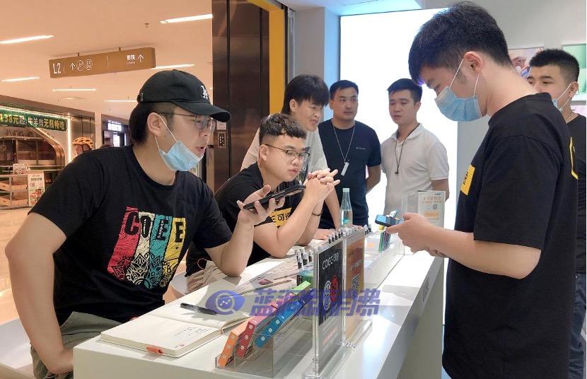 可逸店主故事分享:从朝九晚五到到月入8万,是机缘巧合还是水到渠成?