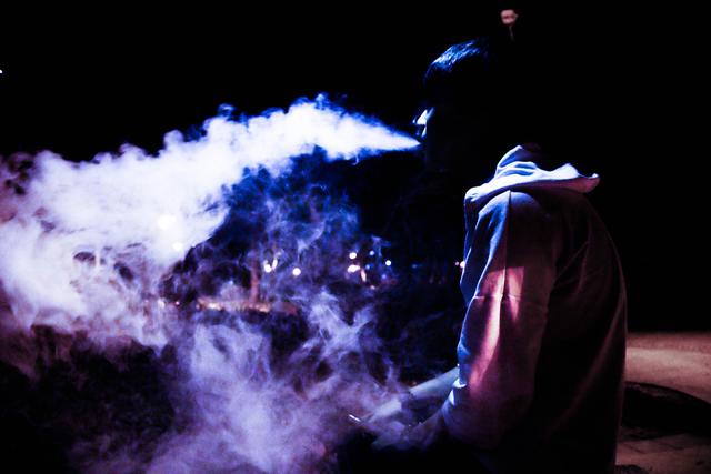 溪云电子烟官方旗舰店(云度电子烟官方旗舰店)